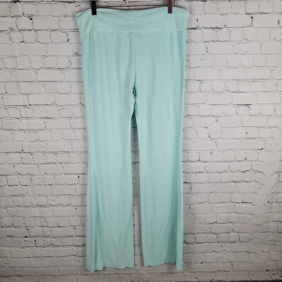 WILDFOX | soft stretch flare tennis club tall long pants - Picture 3 of 11
